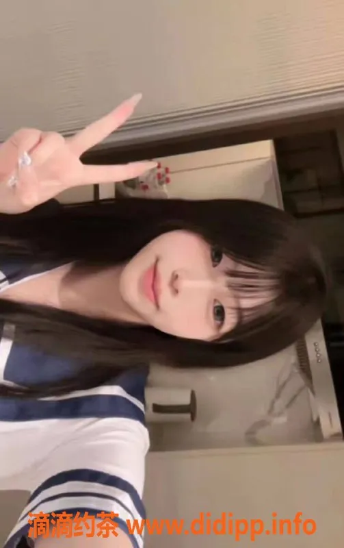 上海楼凤资源信息,浦东可乐，165身高，超正D罩杯服务