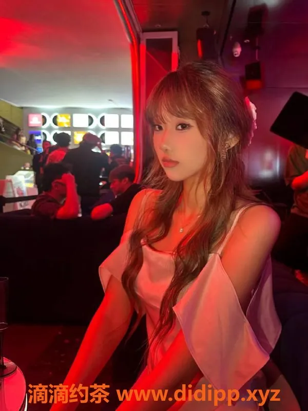 上海楼凤资源信息,静安莹宝儿 172cm B罩杯 1200起