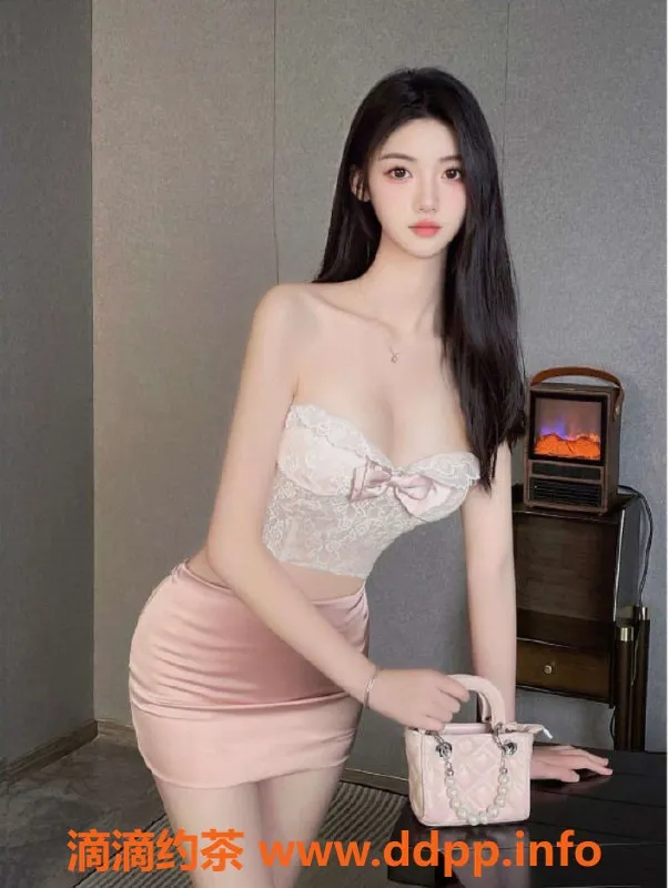上海楼凤-闵行美希，177cm长腿大胸，享受鸳鸯浴服务
