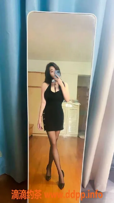 广州楼凤-海珠小灵儿 165cm 55kg 36C 24岁性感服务