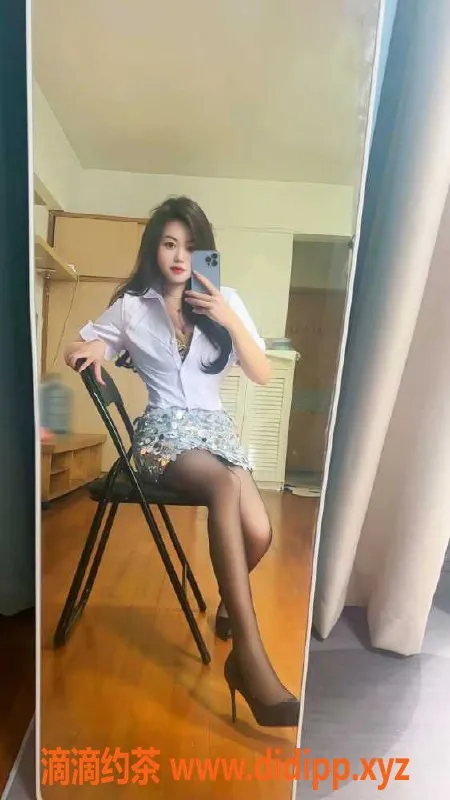 广州楼凤资源信息,海珠小灵儿 165cm 55kg 36C 24岁性感服务