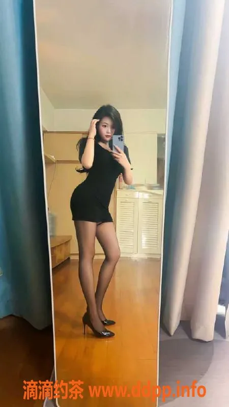 广州楼凤-海珠小灵儿 165cm 55kg 36C 24岁性感服务