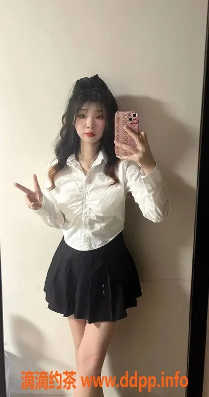 深圳楼凤资源信息,龙华小晴人，千元起，深喉服务等你体验！