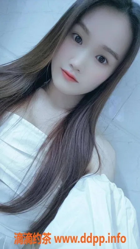 广州楼凤-番禺小白，700元人妻服务，真实视频验证