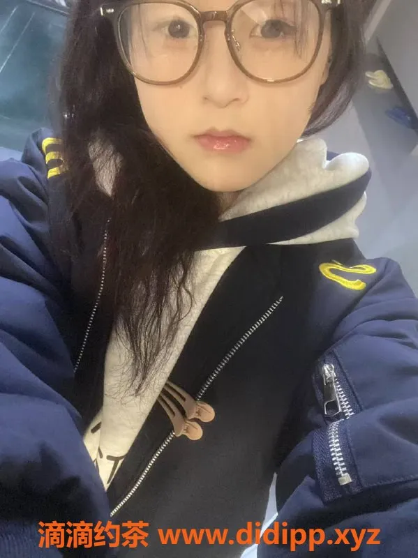 深圳楼凤资源信息,龙岗小慧，799元任你享受嫩妹舌吻服务