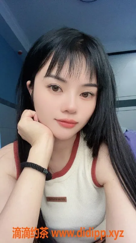 杭州上门服务-余杭区花花老师 26岁身高160超诱人