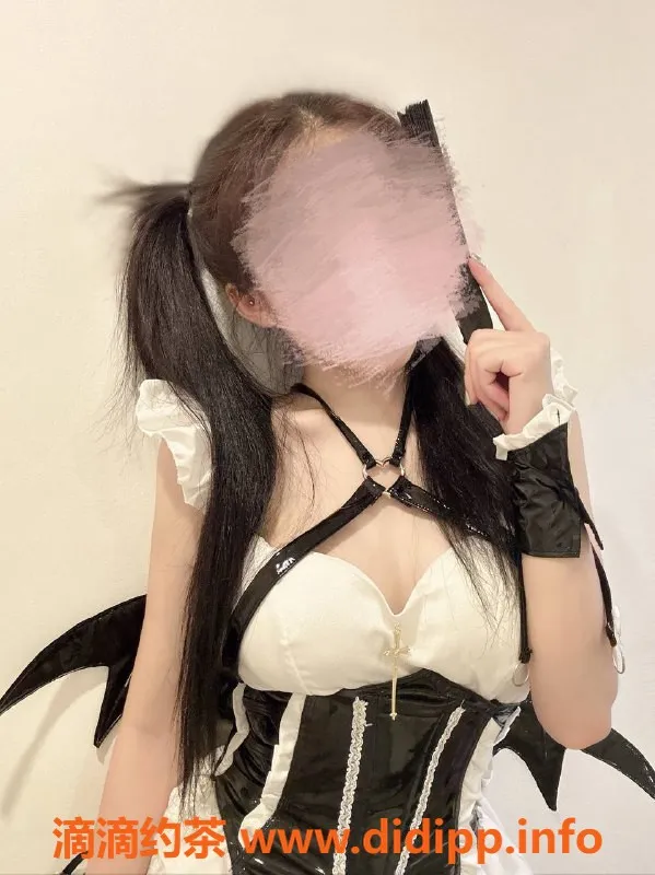 深圳楼凤-南山乐彤，激情爱爱1500元起，尽享鸳鸯浴