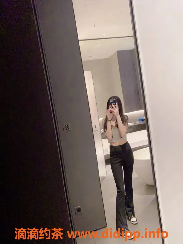 深圳楼凤资源信息,南山梦瑶 性感嫩妹 20岁 165cm 100斤