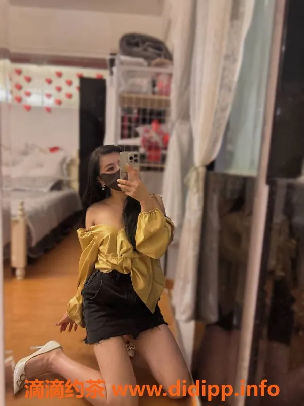 南宁楼凤-南宁二小姐，800元上门服务，真人验证