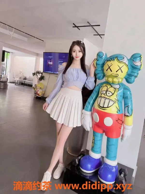 深圳楼凤-宝安风铃，专享胸推和深喉服务