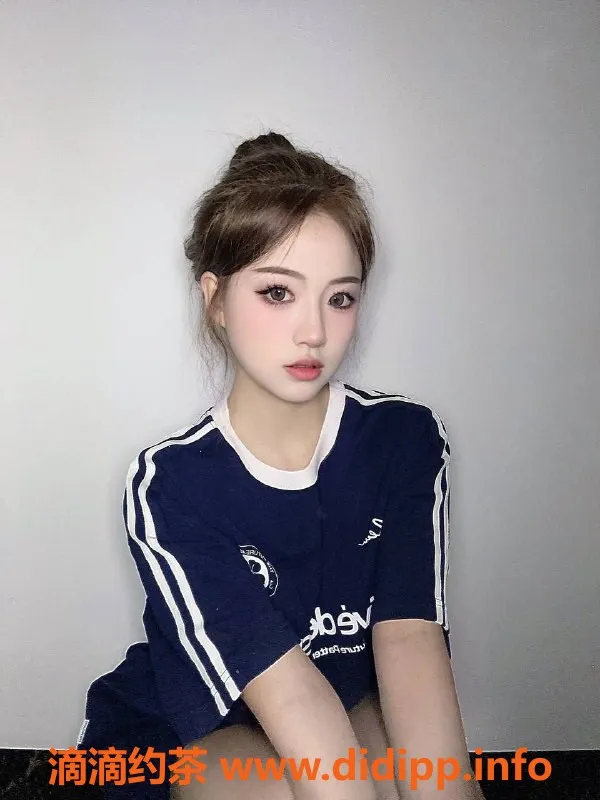 深圳楼凤资源信息,深圳南山苏苏，1000元/次，绝对值得体验！