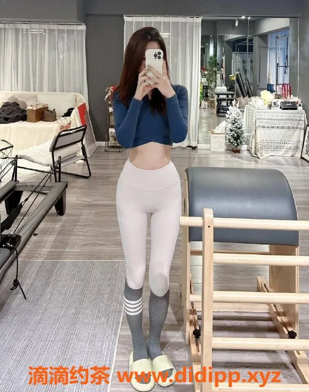 上海楼凤-静安九妹福利拍卖，这个夏天不要错过！