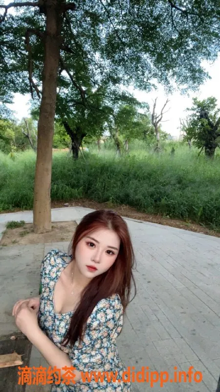 上海楼凤-普陀肉肉，162cm胸D小姐，700元起服务