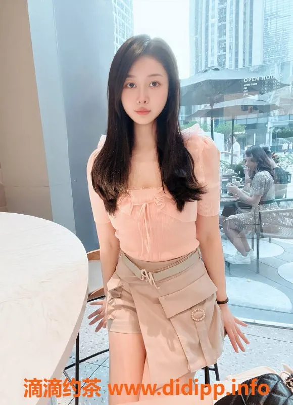 深圳楼凤资源信息,深圳南山大胸诗诗，164cm 50kg，千元档服务