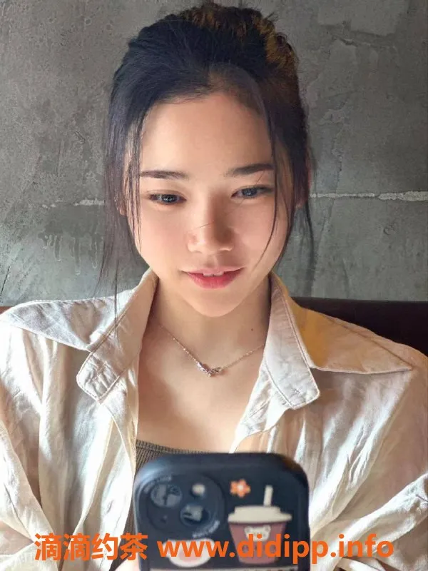 广州楼凤-天河御姐桃桃，800元约会体验