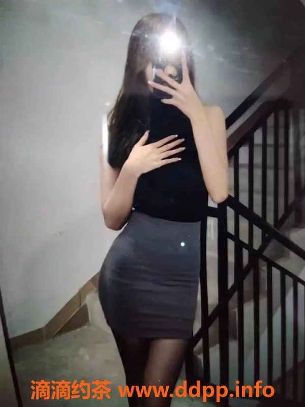 杭州楼凤-拱墅区婷儿，161cm小蛮腰，24岁提供多样服务