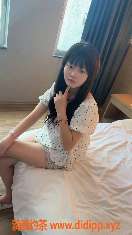 深圳楼凤资源信息,深圳龙华红红，18岁嫩妹800元起