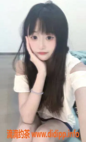 上海楼凤资源信息,浦东夏沐沐，福利价900P，快来预约！