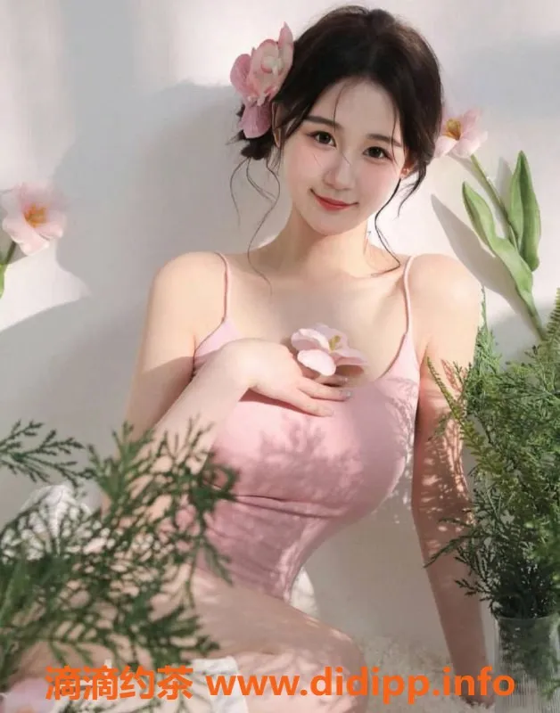 上海楼凤-闵行可悠老师：福利价1100P，身材火辣可约！