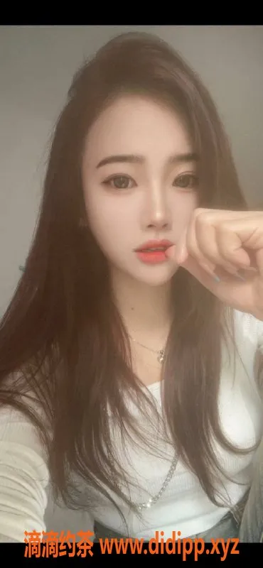 广州楼凤-天河嫩妹灵儿，视频验证，600元/次