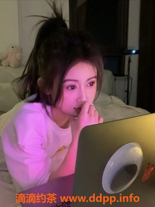 深圳楼凤资源信息,南山朵拉，24岁D罩杯，165cm，900元起