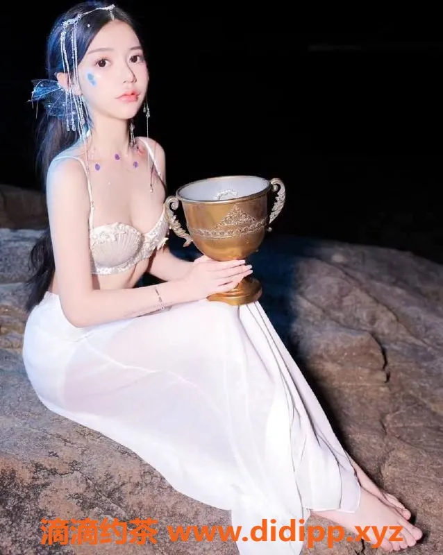 上海楼凤-闵行黄诗雯特惠福利，原价1600P现仅1300P