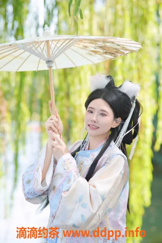 上海楼凤-普陀Yoki，172cm肤白制服美眉，900元起