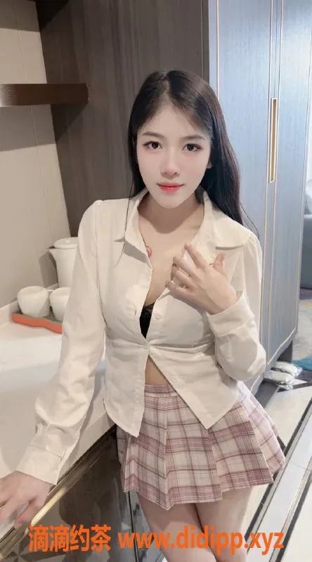 广州楼凤-天河御姐倩倩，视频验证，600元/1次