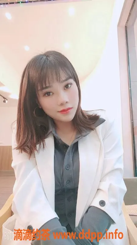 深圳楼凤-龙华甜妹儿，价格599起，服务超全！