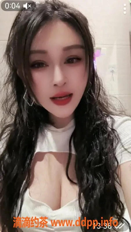 南京楼凤-建邺区26岁吖吖，身高162D罩杯，热情服务等你体验