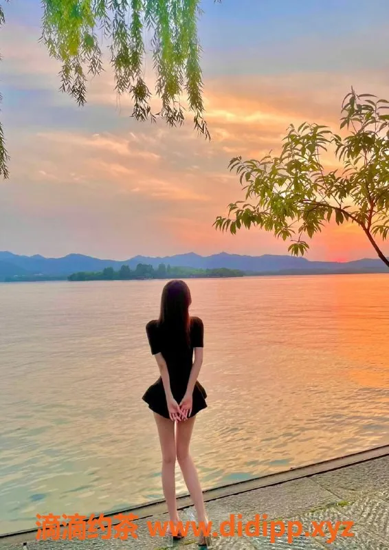 杭州楼凤-上城区小仙女SM双飞 可爱又多汁