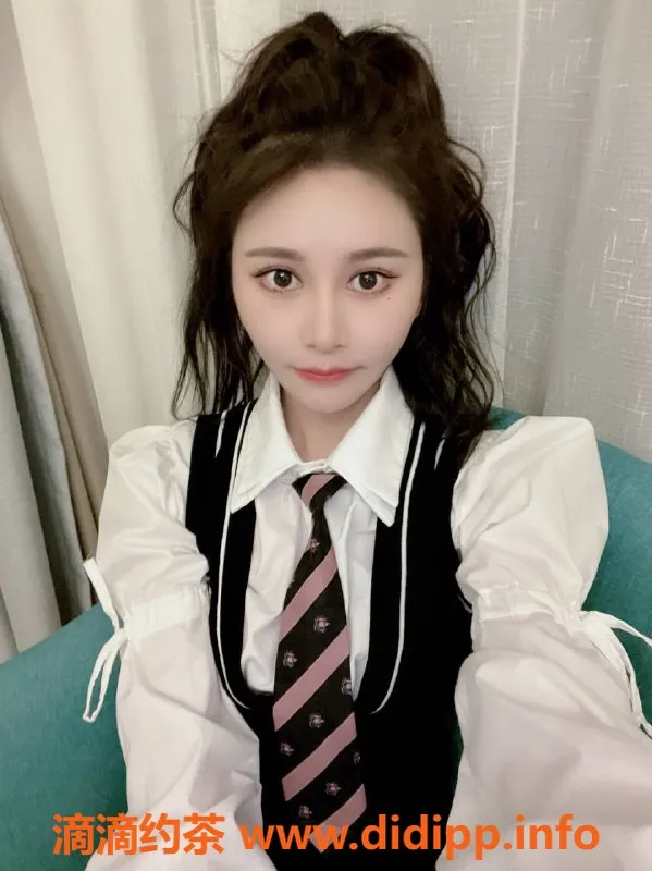 杭州楼凤资源信息,上城区小仙女SM双飞 可爱又多汁