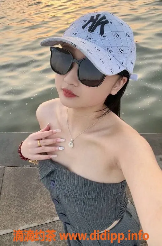 上海楼凤资源信息,闵行初初福利价1300P，性价比超高！