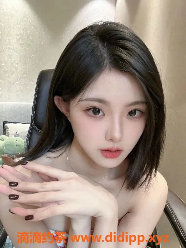 杭州楼凤-22岁苏菲，杭州美丽女王，168cm天然D胸，服务超甜！