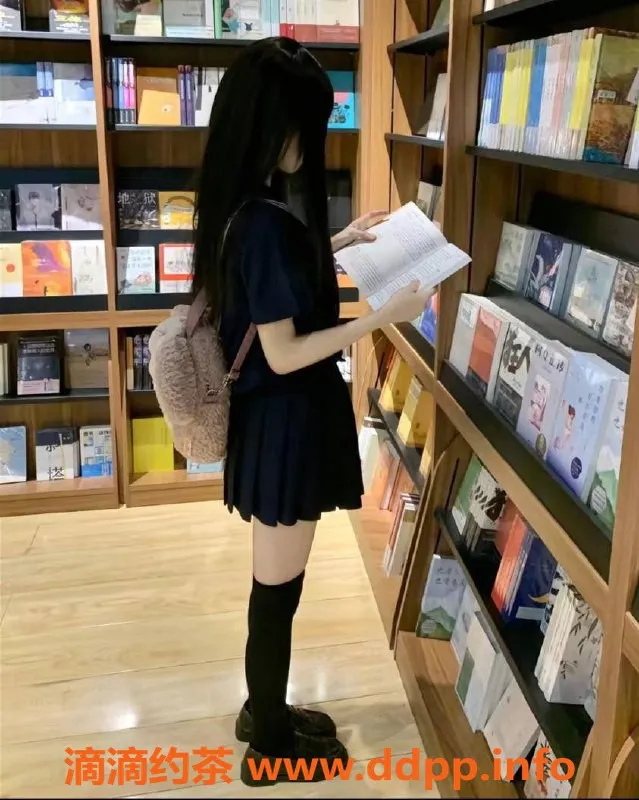 上海楼凤-黄浦小草莓福利拍卖，原价2000P现1700P！