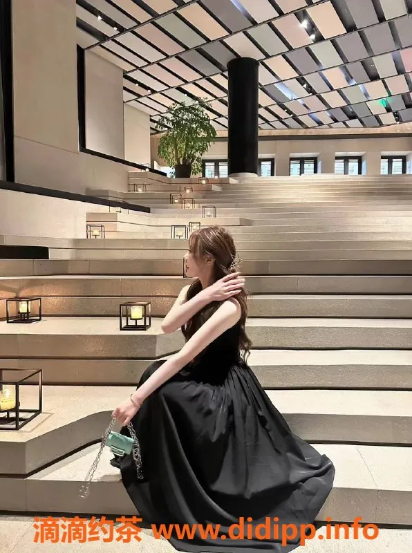 杭州楼凤资源信息,拱墅草莓🍓，167高104斤，超甜女友系服务