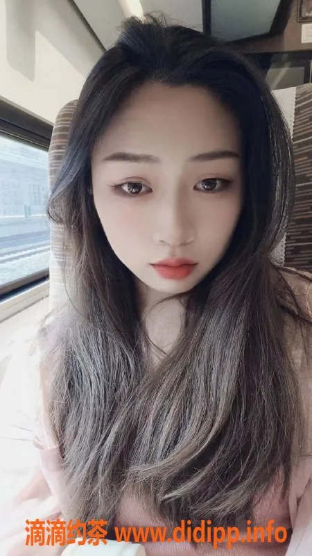 广州楼凤-番禺悠悠，22岁嫩妹，400元一套