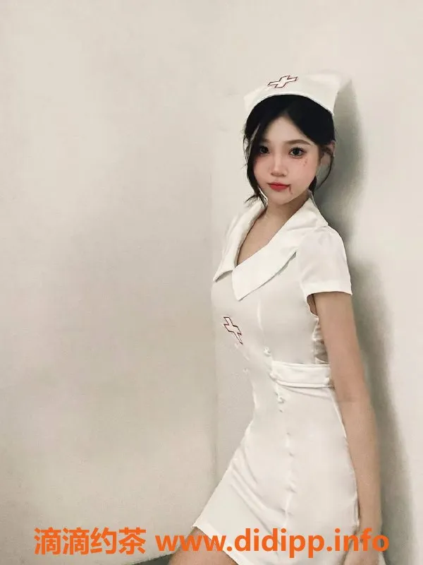 深圳楼凤-南山北舞，170身高95体重天然C，天鹅绒般体验！