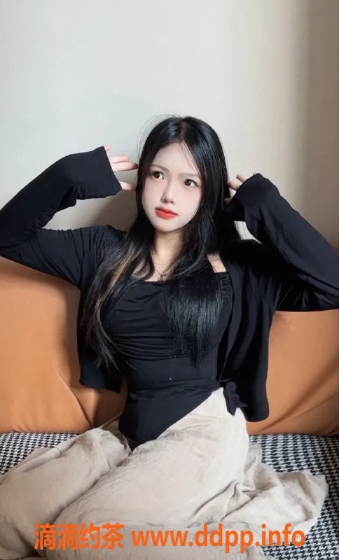 杭州楼凤-上城区婷婷不停，161cm D杯，收费800元起