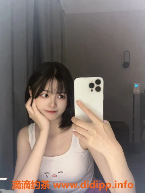 上海楼凤-默默，普陀落地千元以内尤物，164cm、43KG、36B