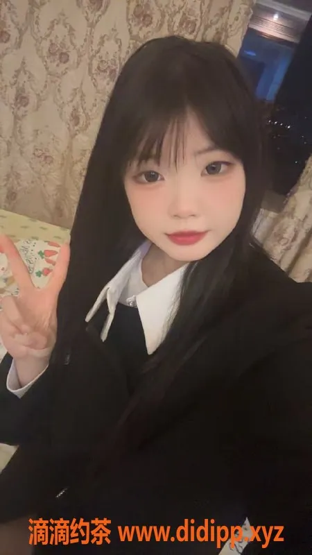 上海楼凤-普陀嫩妹梓涵，167cm，C罩杯，900P起