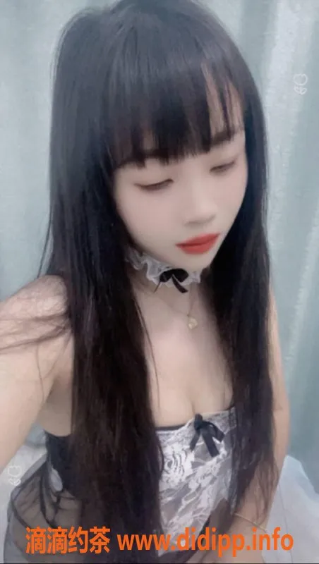 杭州楼凤-滨江岚岚亲民服务，半套诱惑等你来体验！