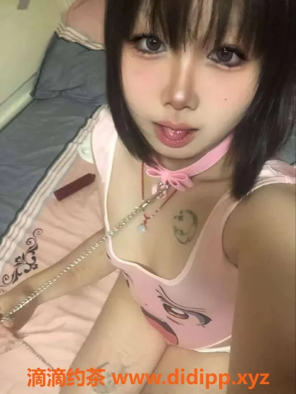 重庆楼凤-老板娘客栈小妹，身高165，34岁，服务热情