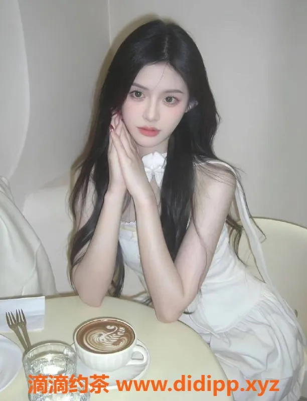 上海楼凤资源信息,静安刘嗯嗯，165cm 44kg 白虎美女，2000起