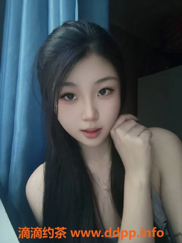 深圳楼凤资源信息,龙华上门女友琪琪，170cm B杯，价格亲民