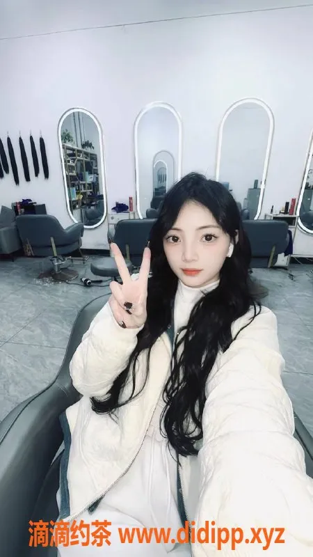 深圳楼凤资源信息,东莞盼盼，丝袜调情、鸳鸯浴 1000元起