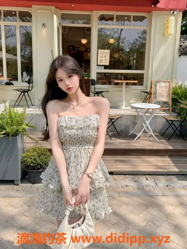 深圳楼凤-南山米朵朵，1199元享受舌吻与六九服务