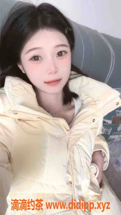 成都楼凤-成都嫩妹琪琪，165cm 95斤 18岁，仅需600元体验