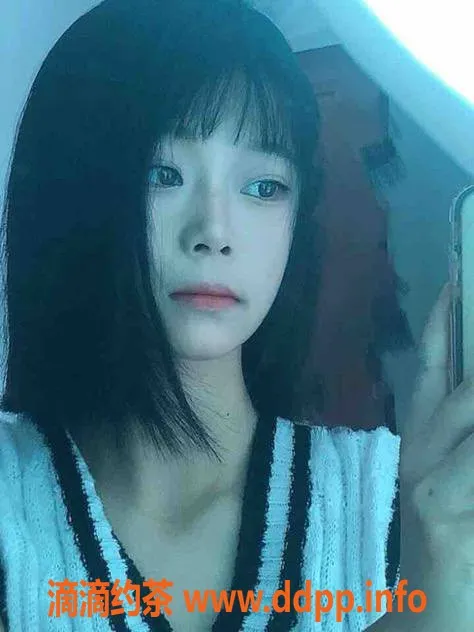 成都楼凤资源信息,成都嫩妹琪琪，165cm 95斤 18岁，仅需600元体验