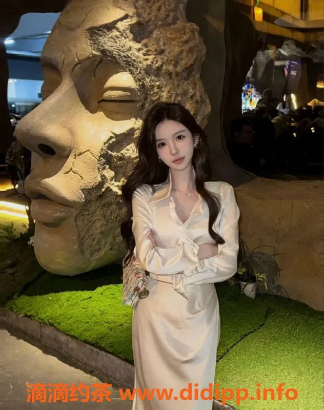 深圳楼凤资源信息,南山米亚，1288起，特色舌吻与六九服务